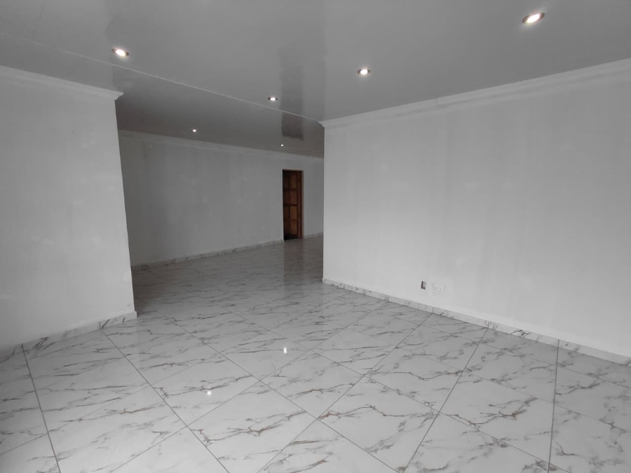 3 Bedroom Property for Sale in Paradise Beach Eastern Cape